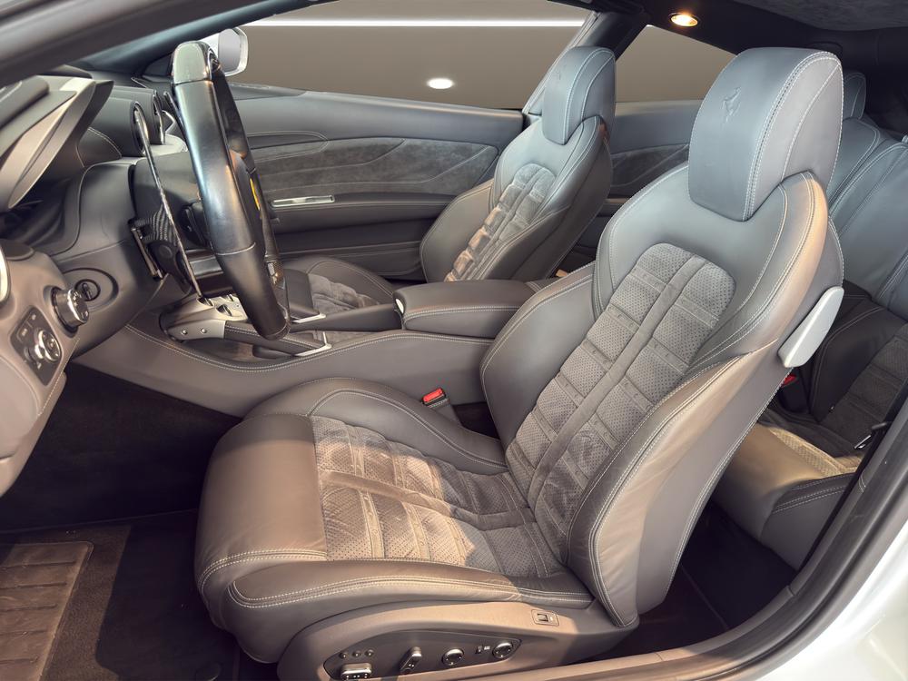 FERRARI FF NUOVA 2+2 DCT 4WD-image-9