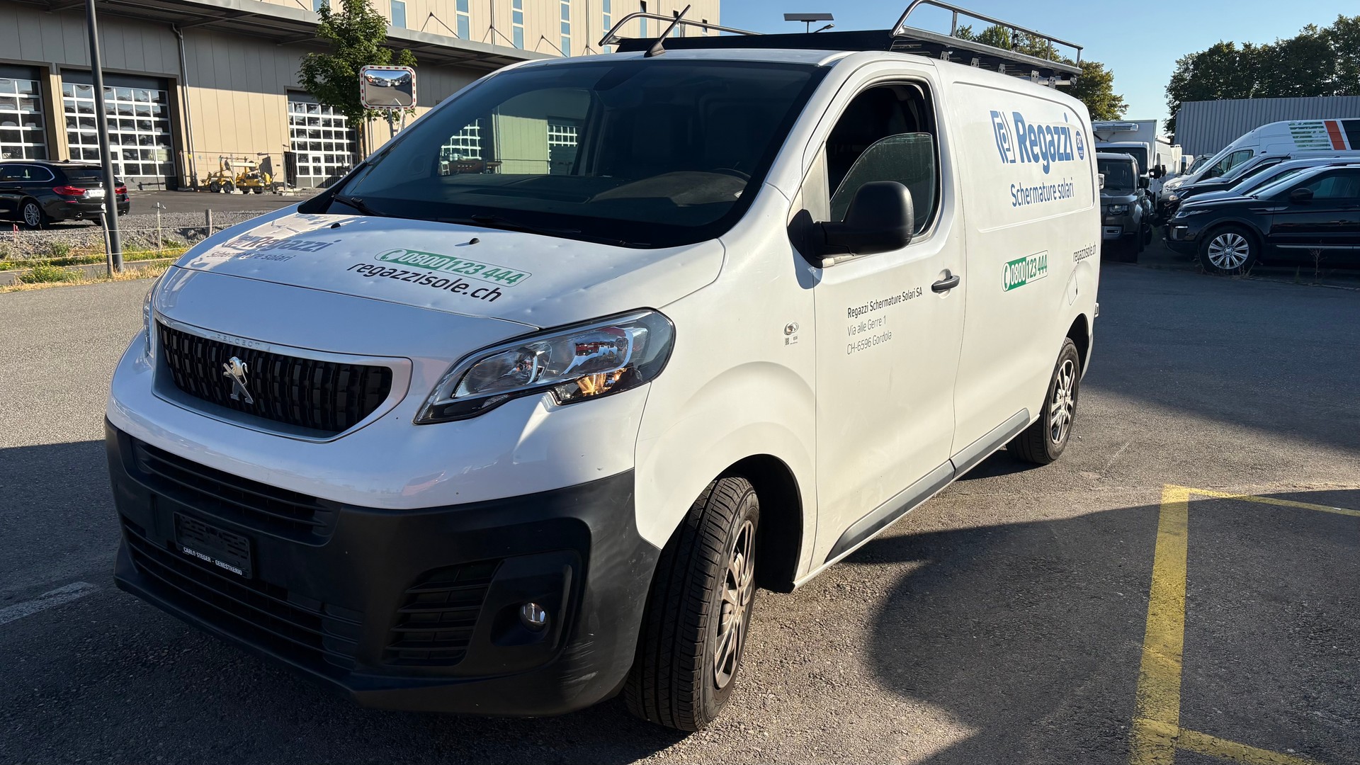 PEUGEOT Expert 1.5 BlueHDi 120 S&S Pro Standard-image-2