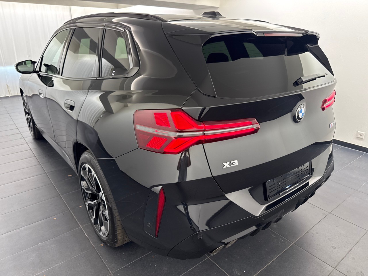 BMW X3 xDr M50 48V M Sp. Pro ''AHK & Standheizung''-image-1