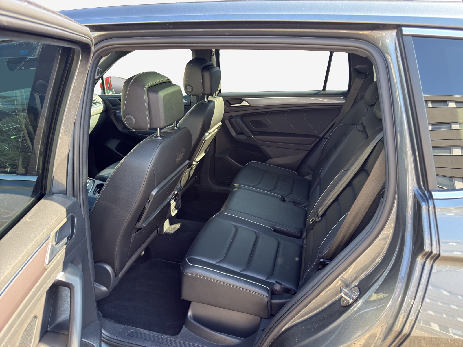 VW Tiguan Allspace 2.0 TDI SCR Highline 4Motion DSG-image-11