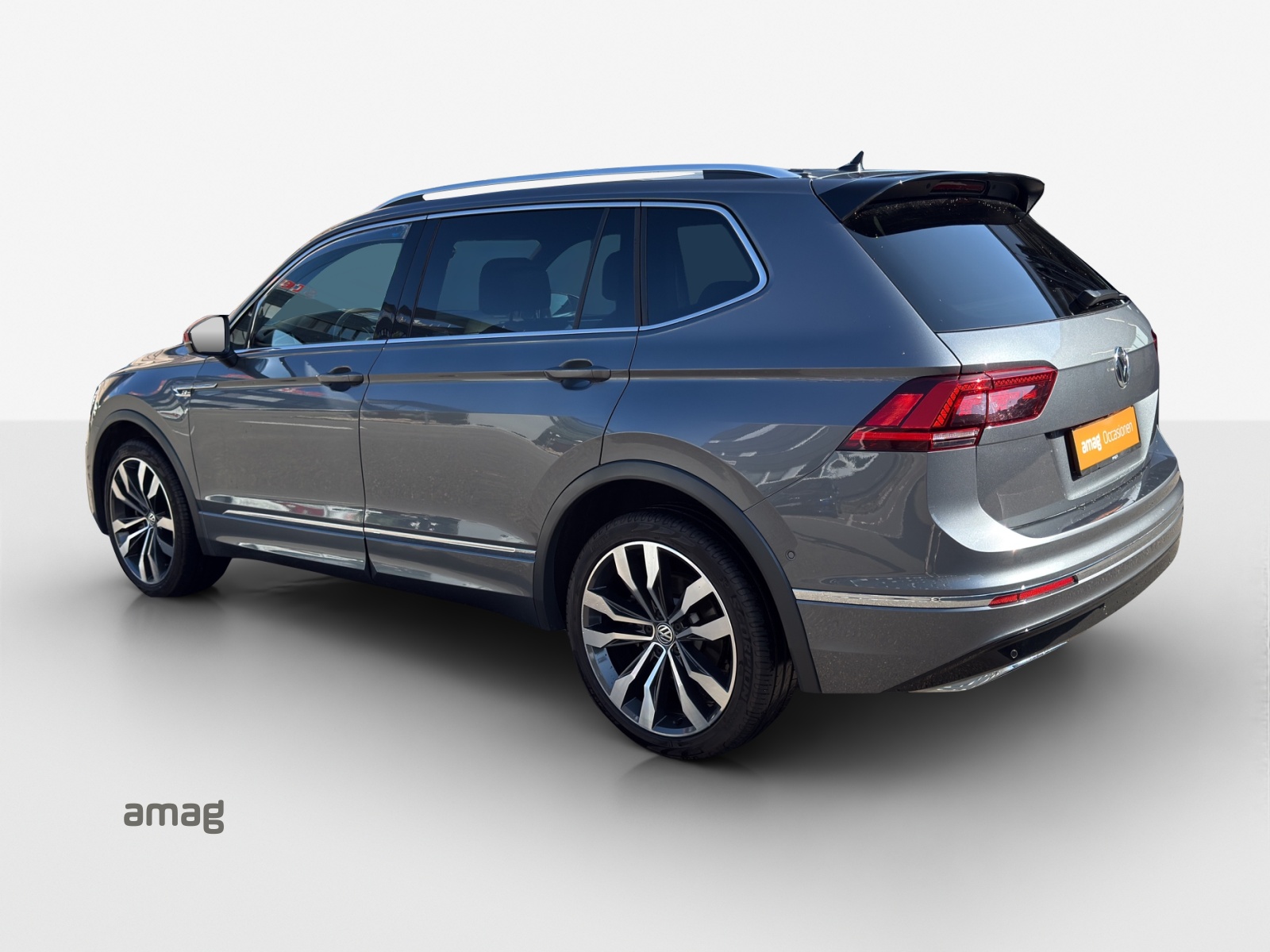 VW Tiguan Allspace 2.0 TDI SCR Highline 4Motion DSG-image-2
