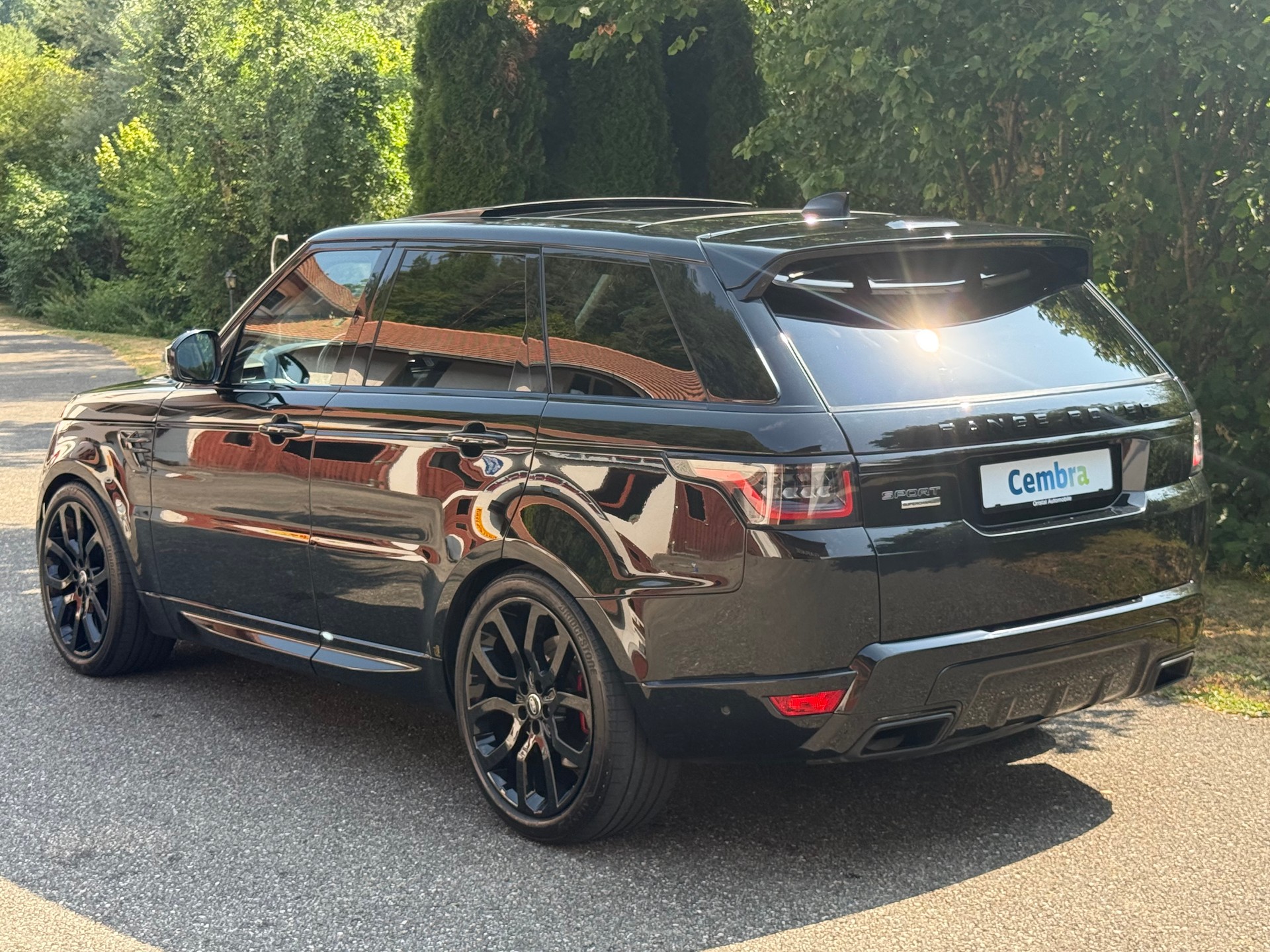LAND ROVER Sport 5.0 V8 S/C HSE Dynamic Automatic-image-2