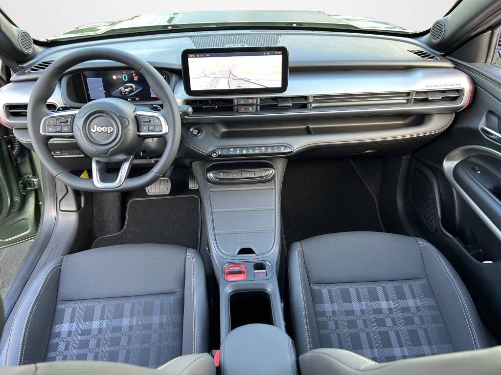 JEEP Avenger 1.2 MHEV 85th Anniversary 4xe-image-13