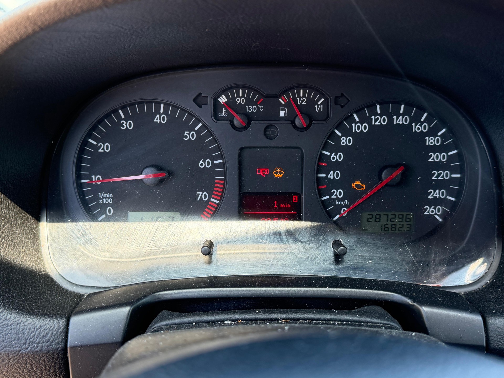 VW Golf 1.6 16V-image-3