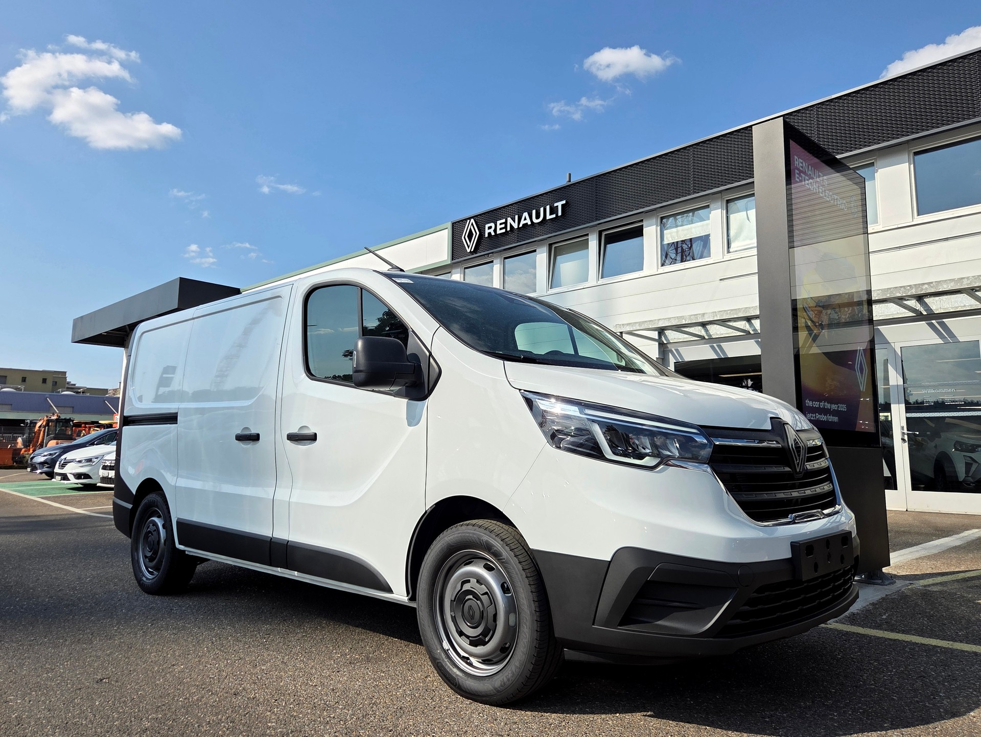 RENAULT Trafic Kaw. 3.0 t L1 H1 2.0 dCi Blue 150 Advance-image-0