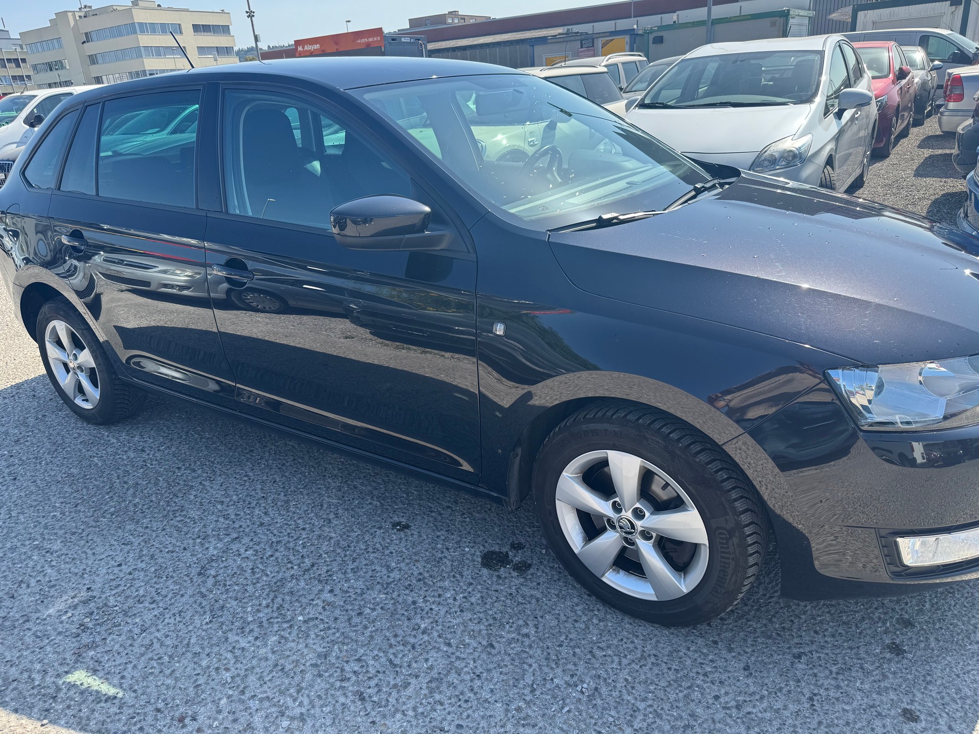 SKODA Rapid Spaceback 1.2 TSI Ambition-image-2