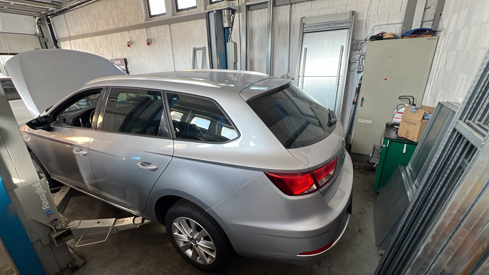 SEAT Leon ST 1.6 TDI CR Style 4Drive-image-7