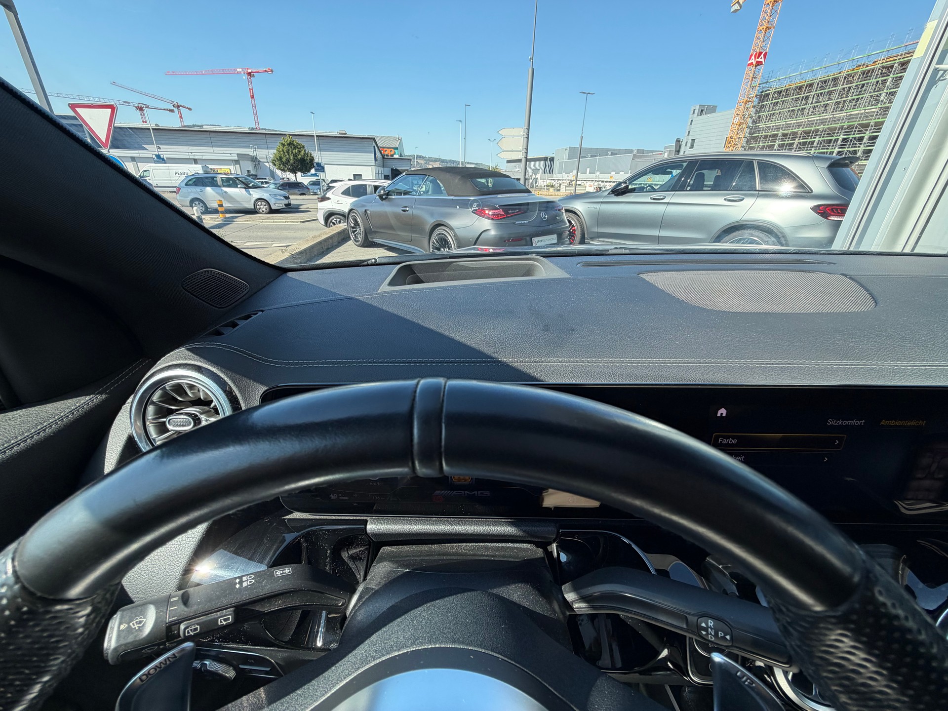 MERCEDES-BENZ GLA 35 AMG 4Matic 8G-Speedshift DCT-image-14