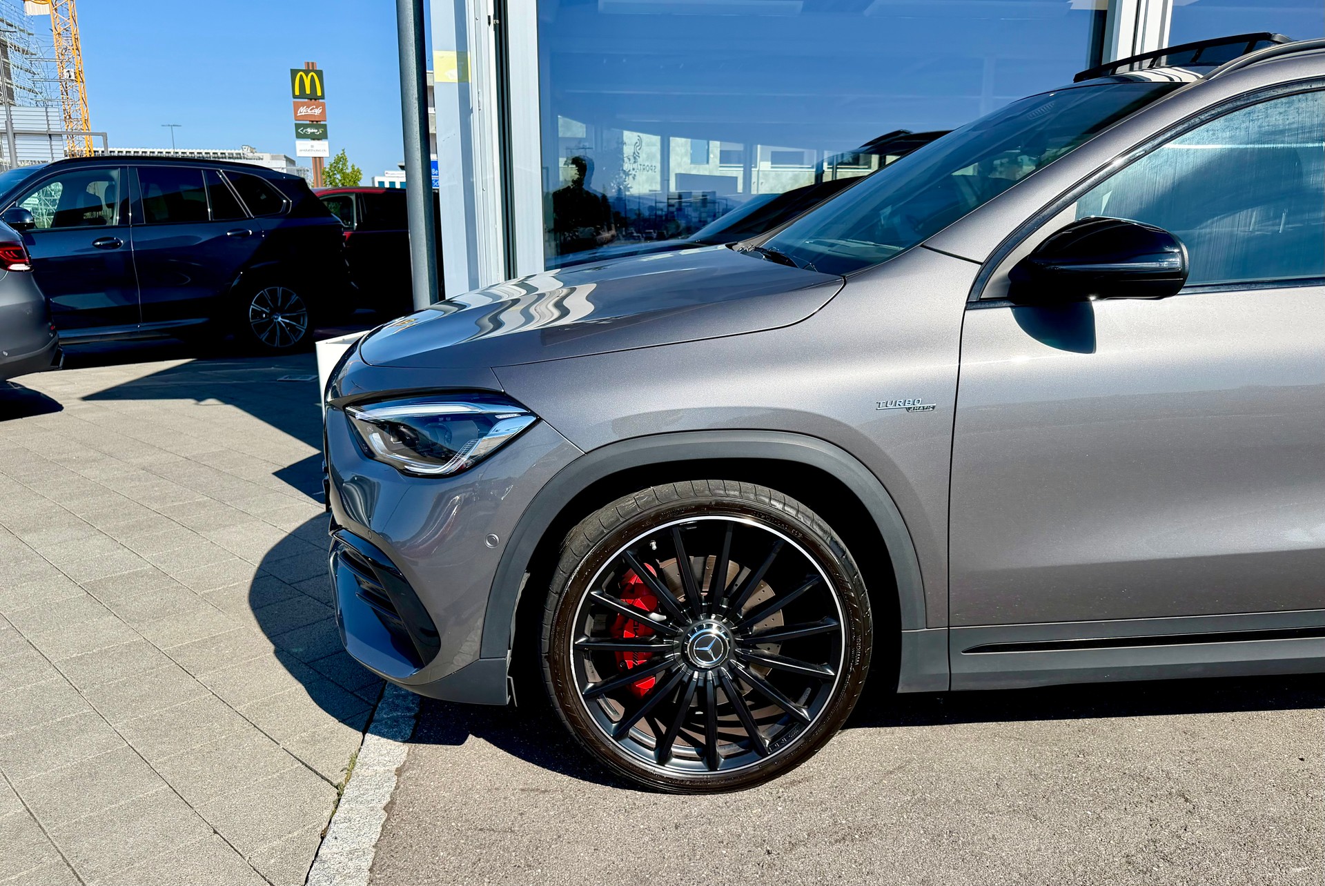 MERCEDES-BENZ GLA 35 AMG 4Matic 8G-Speedshift DCT-image-6