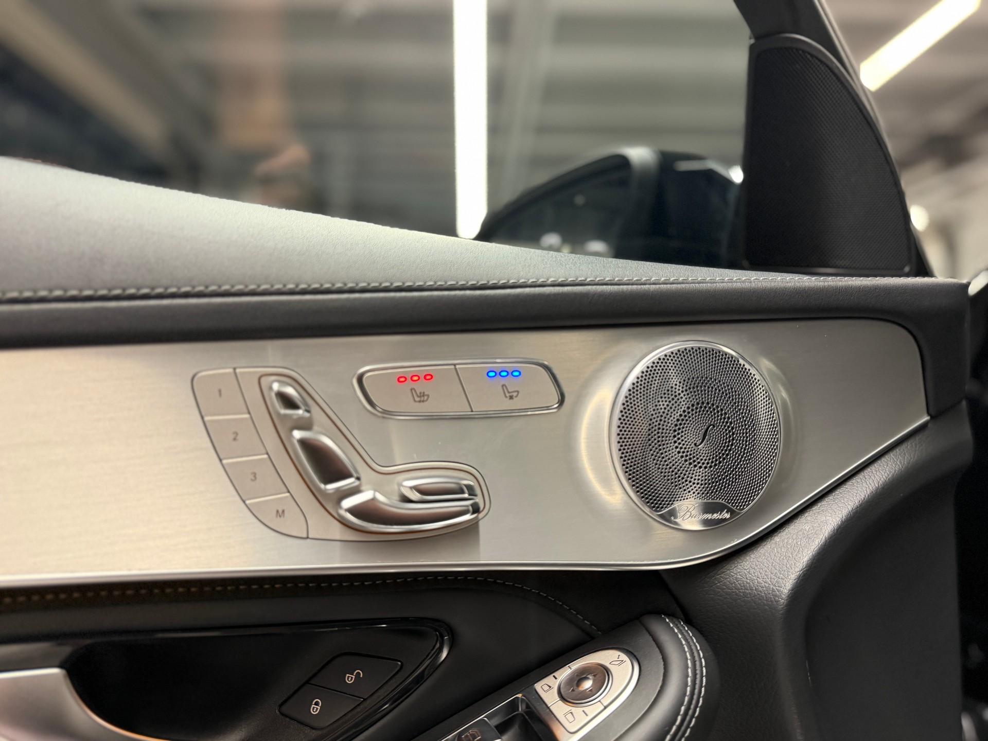 MERCEDES-BENZ GLC 63 S AMG 4m+ *Vollgarantie*Servicegepflegt bei Mercedes*Leder Nappa*Burmester*Sitzbelüftung*AHK*-image-26