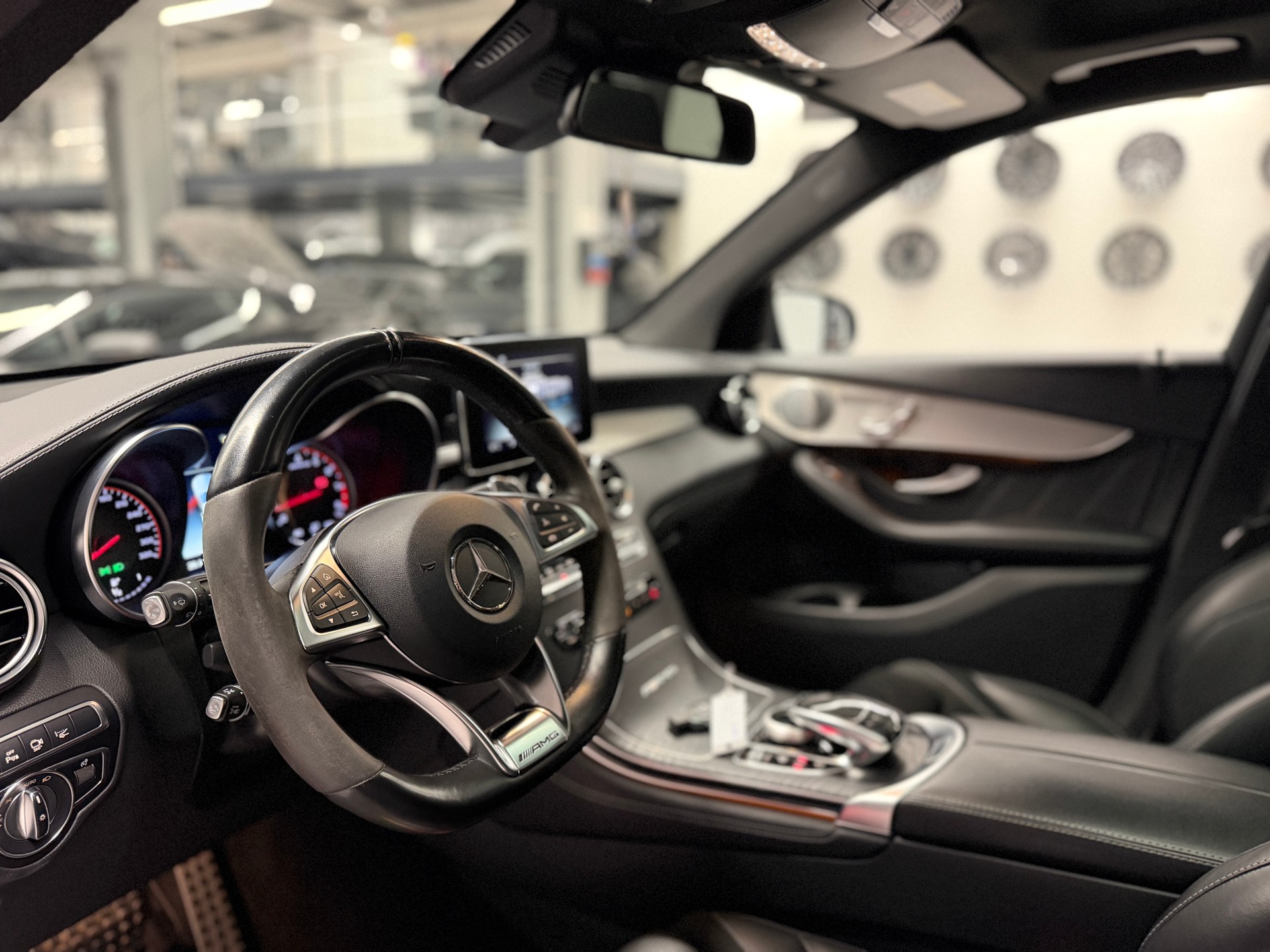 MERCEDES-BENZ GLC 63 S AMG 4m+ *Vollgarantie*Servicegepflegt bei Mercedes*Leder Nappa*Burmester*Sitzbelüftung*AHK*-image-21