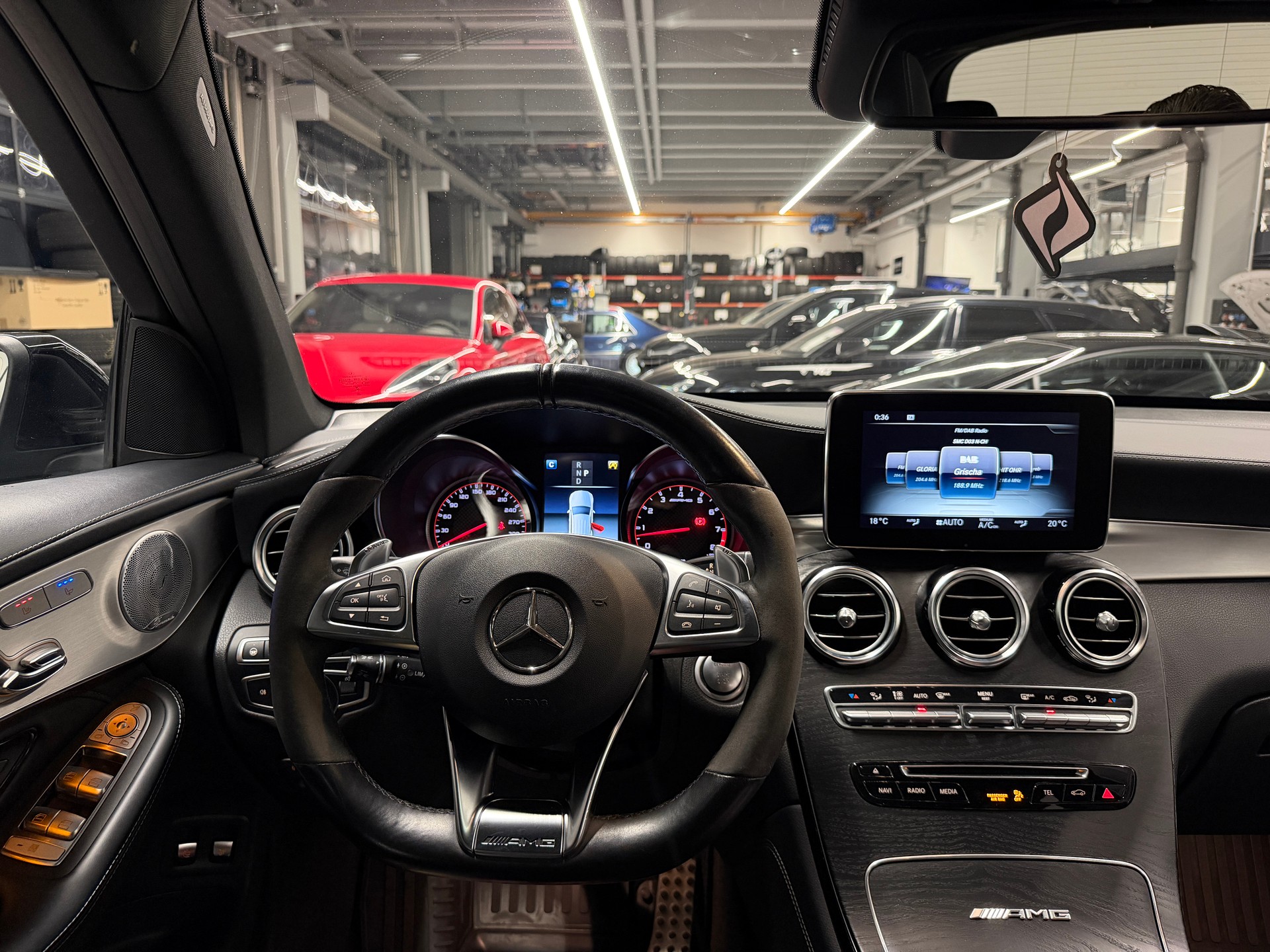 MERCEDES-BENZ GLC 63 S AMG 4m+ *Vollgarantie*Servicegepflegt bei Mercedes*Leder Nappa*Burmester*Sitzbelüftung*AHK*-image-22