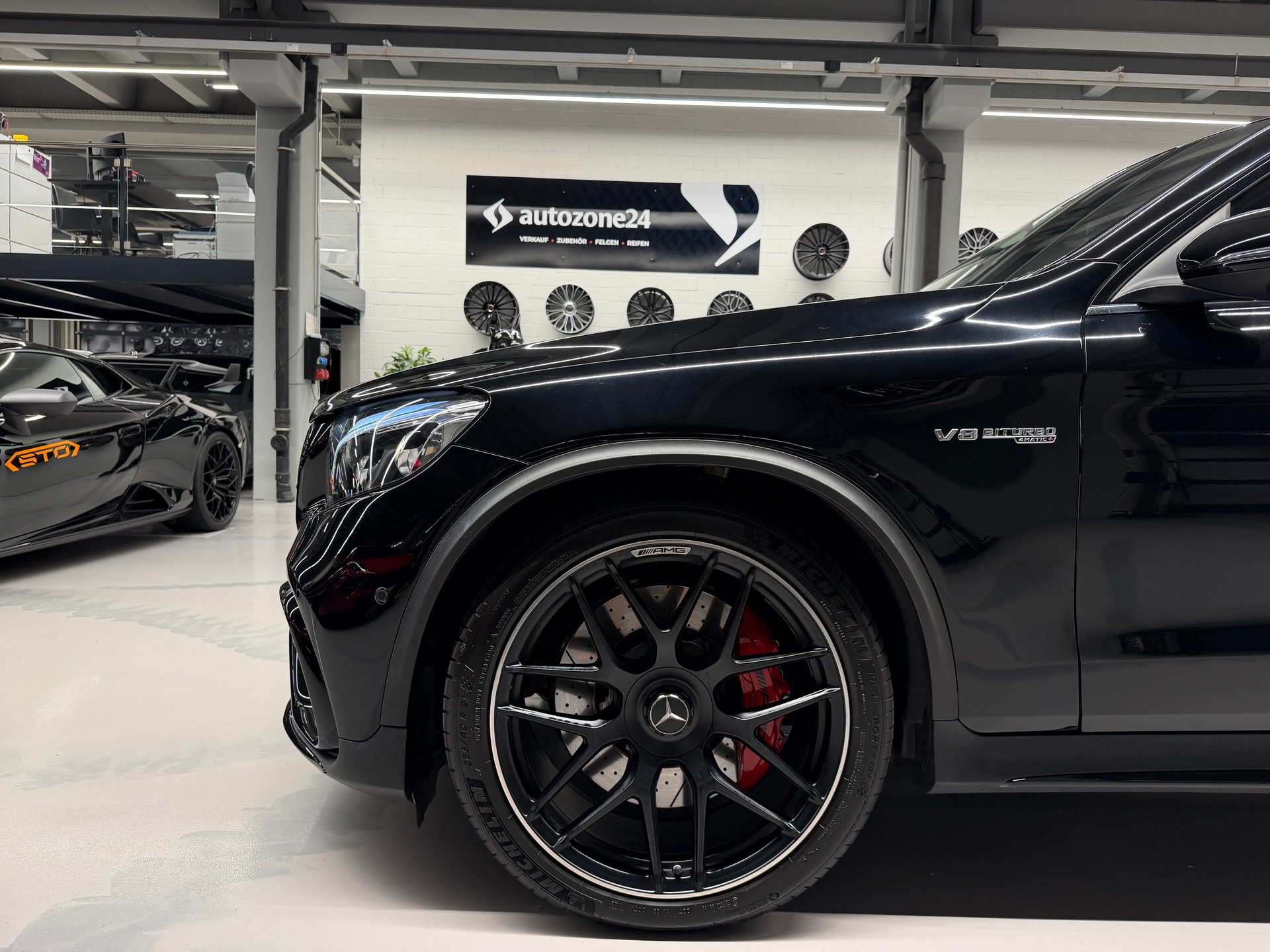 MERCEDES-BENZ GLC 63 S AMG 4m+ *Vollgarantie*Servicegepflegt bei Mercedes*Leder Nappa*Burmester*Sitzbelüftung*AHK*-image-11