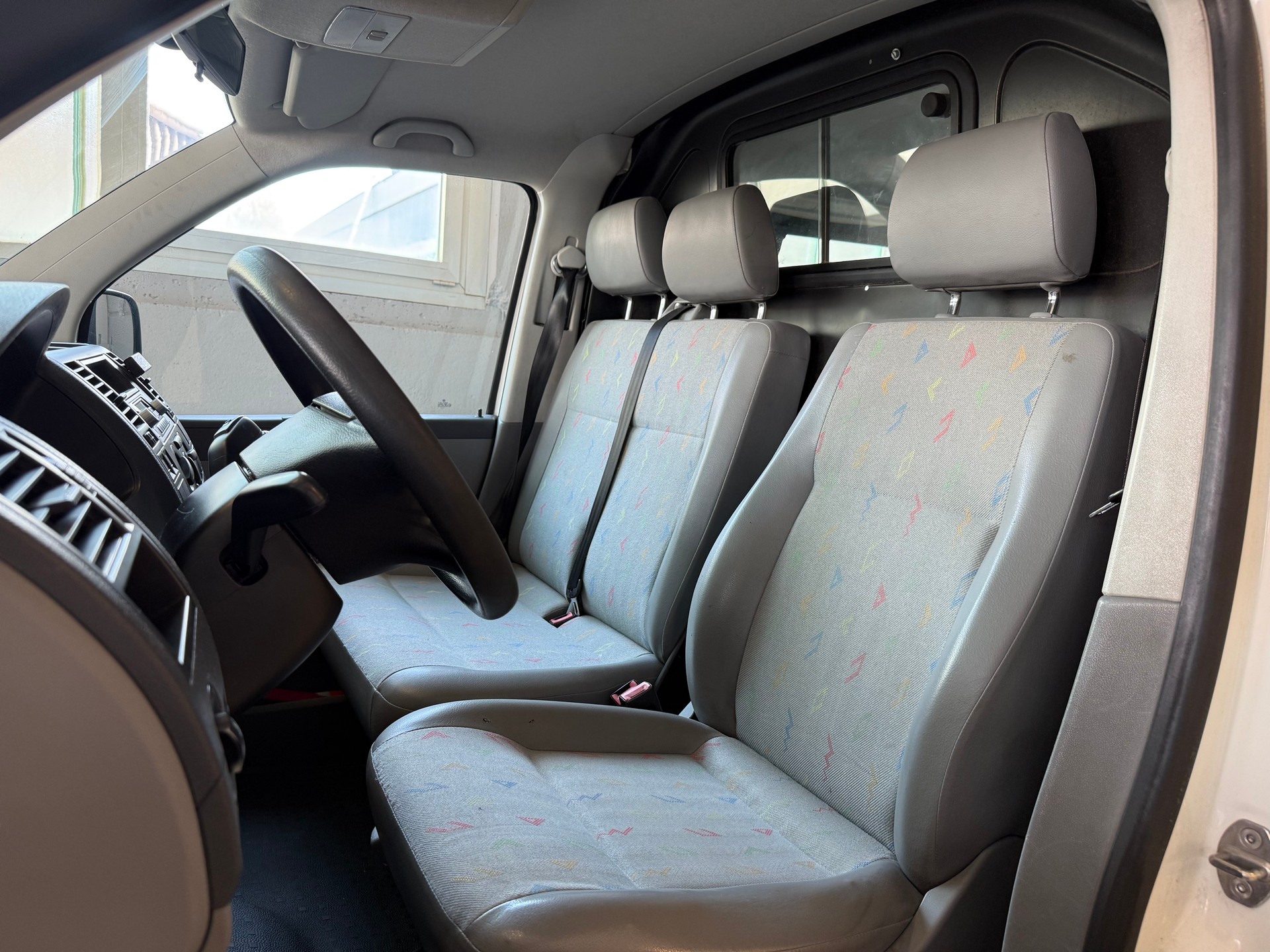 VW T5 Transporter 1.9 TDI PD-image-10