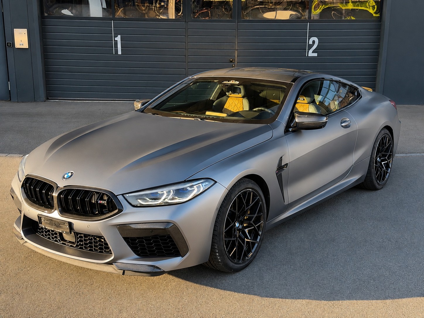 BMW M8 xDrive Steptronic M Competition Coupé | Carbon Paket | Bowers & Wilkins | 360° | ACC | Driving Assistant-image-0