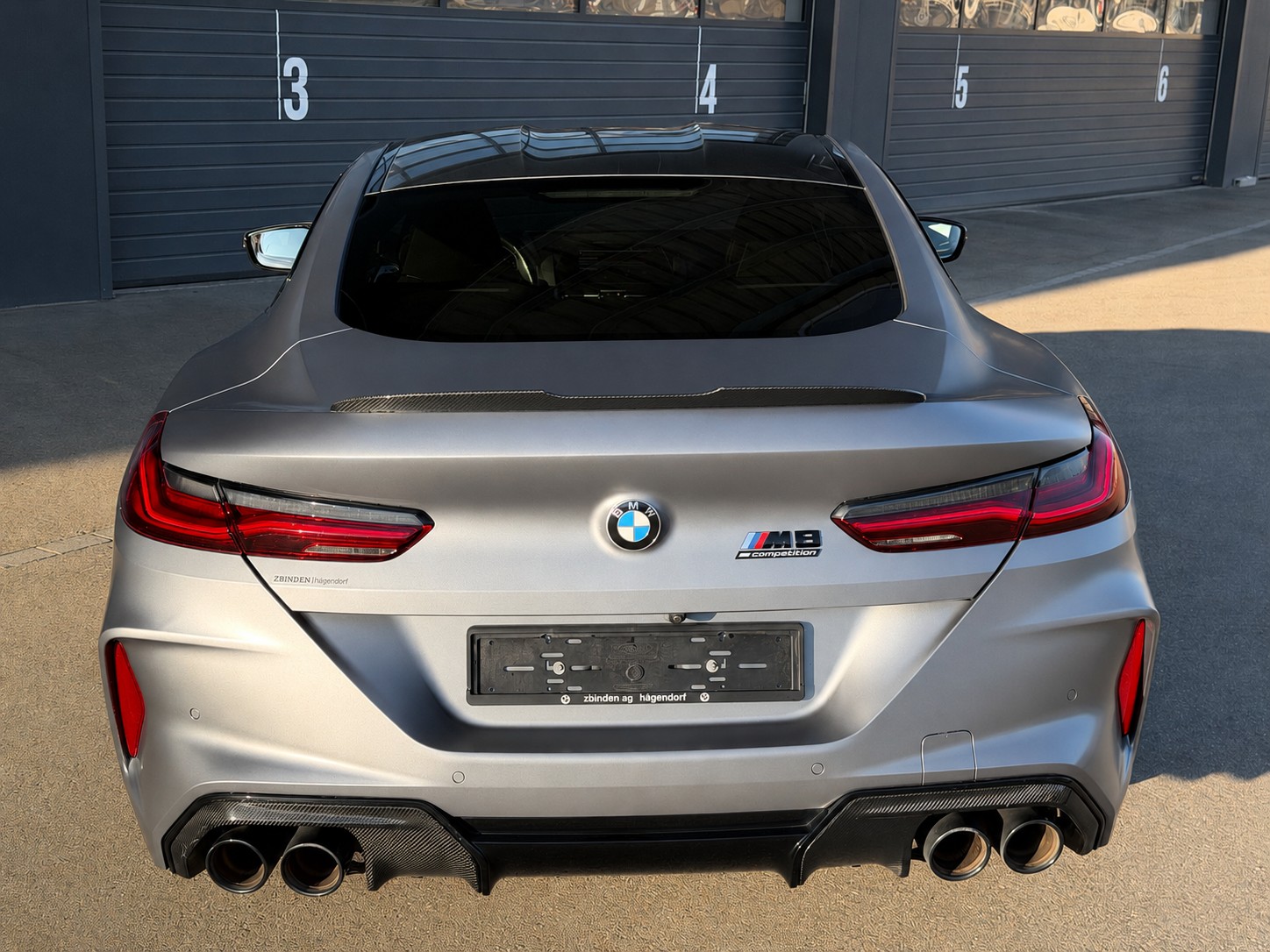 BMW M8 xDrive Steptronic M Competition Coupé | Carbon Paket | Bowers & Wilkins | 360° | ACC | Driving Assistant-image-4