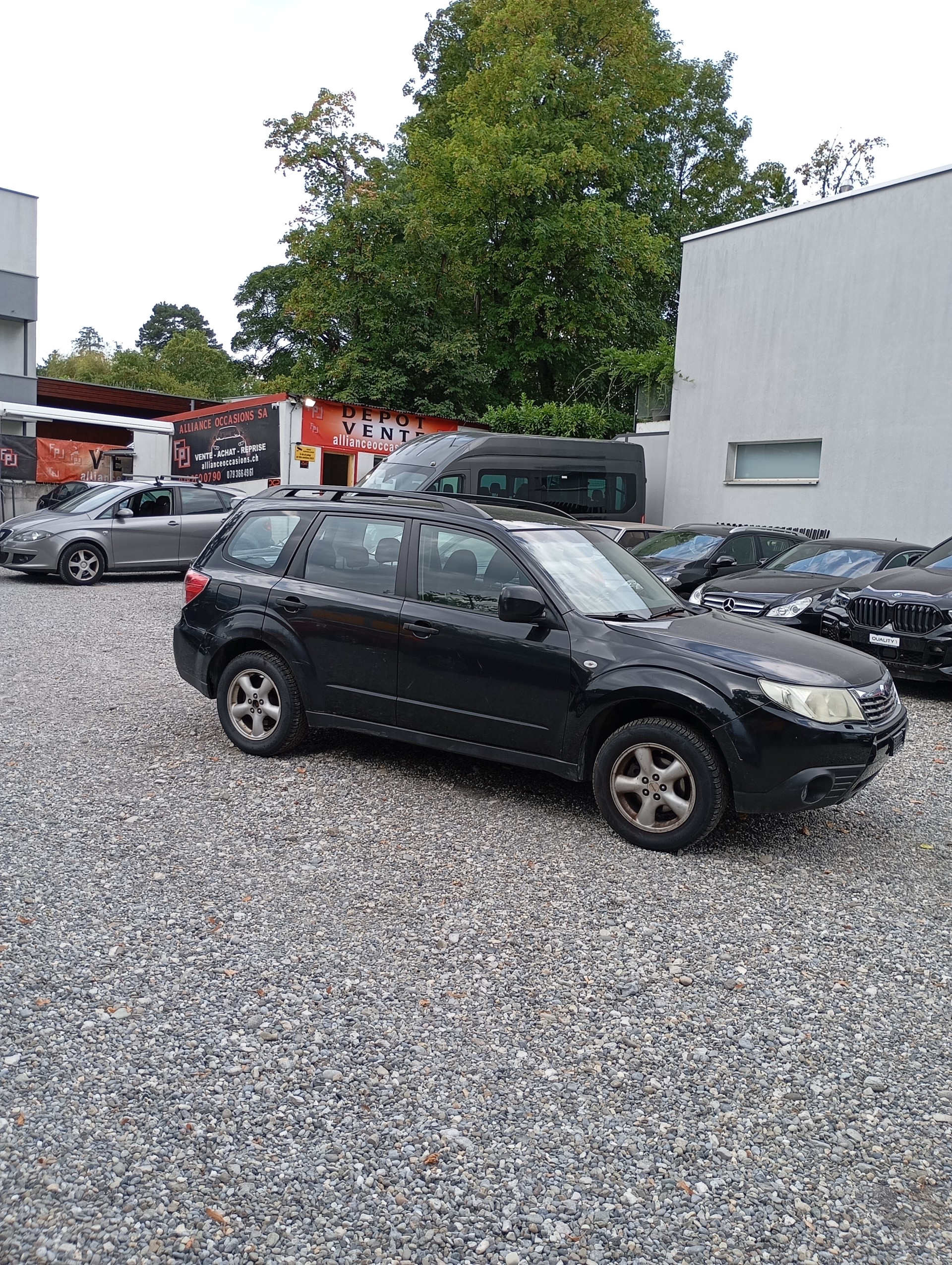 SUBARU Forester 2.0X Swiss-image-3