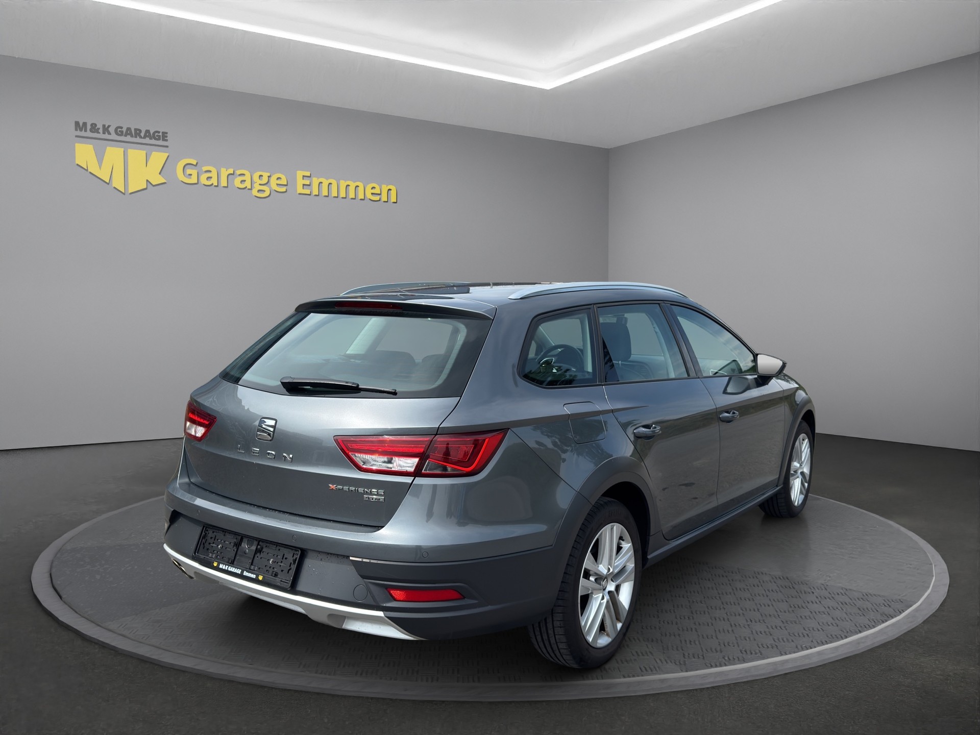 SEAT Leon ST 2.0 TDI X-Perience 4Drive DSG-image-4