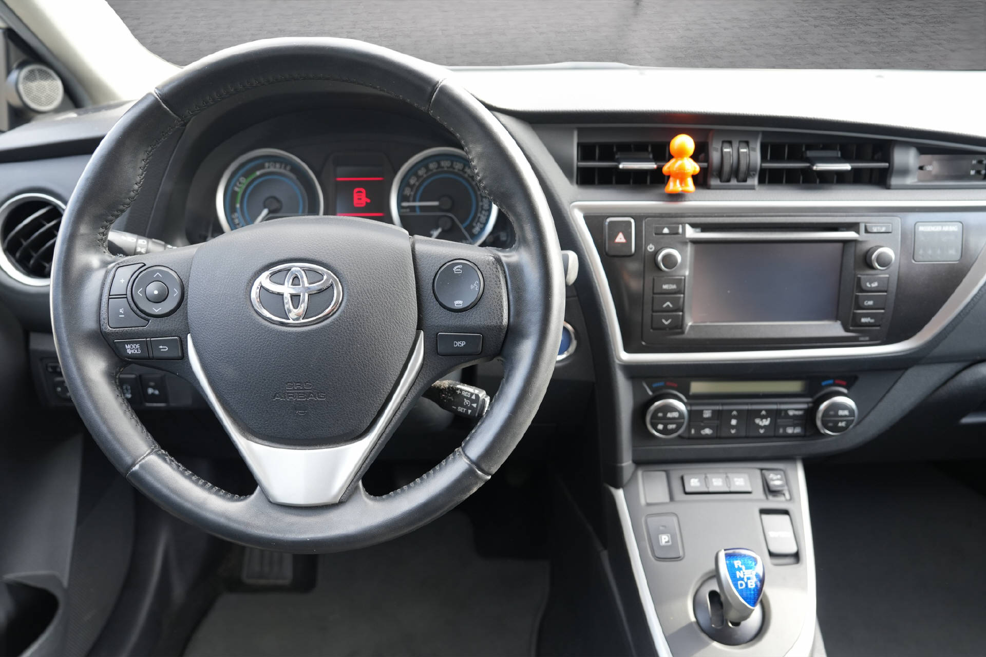 TOYOTA Auris Touring Sports 1.8 HSD Sol-image-9