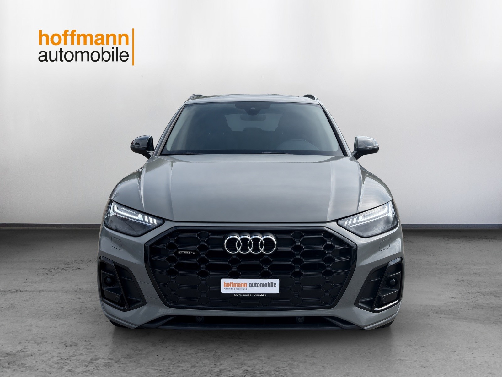 AUDI Q5 40 TDI Black Edition quattro S-tronic-image-1