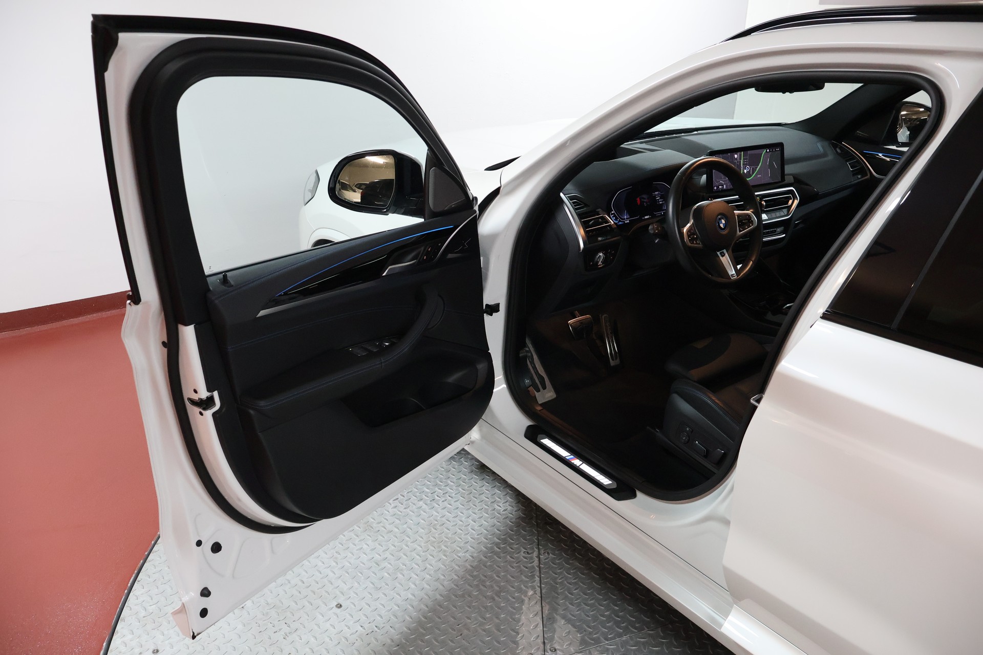 BMW iX3 Impressive-image-4