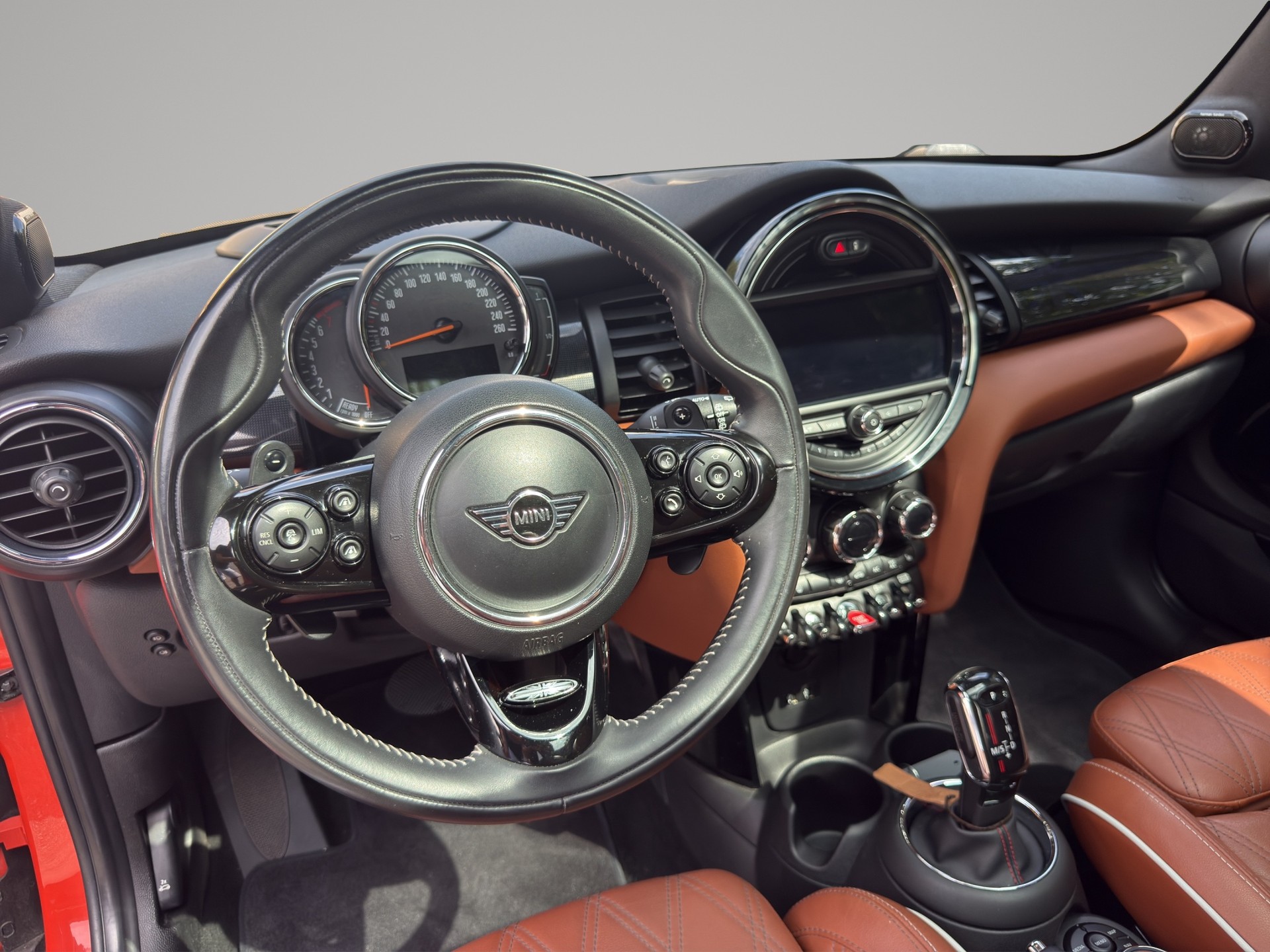 MINI Cooper S Steptronic DKG TRAFALGAR-image-8