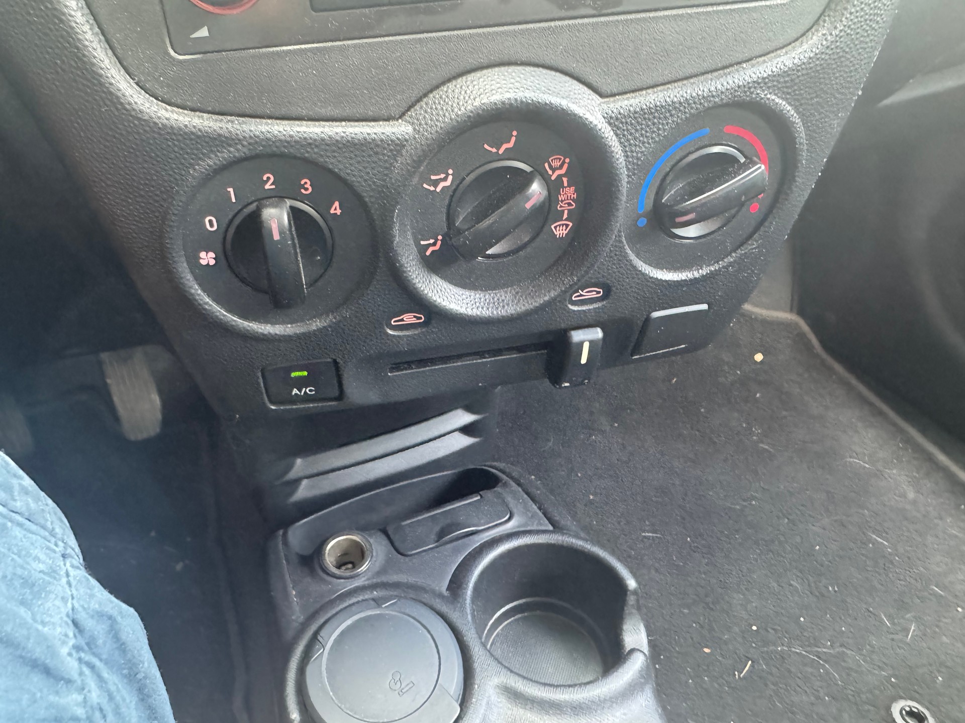 KIA Picanto 1.1 Trend-image-6