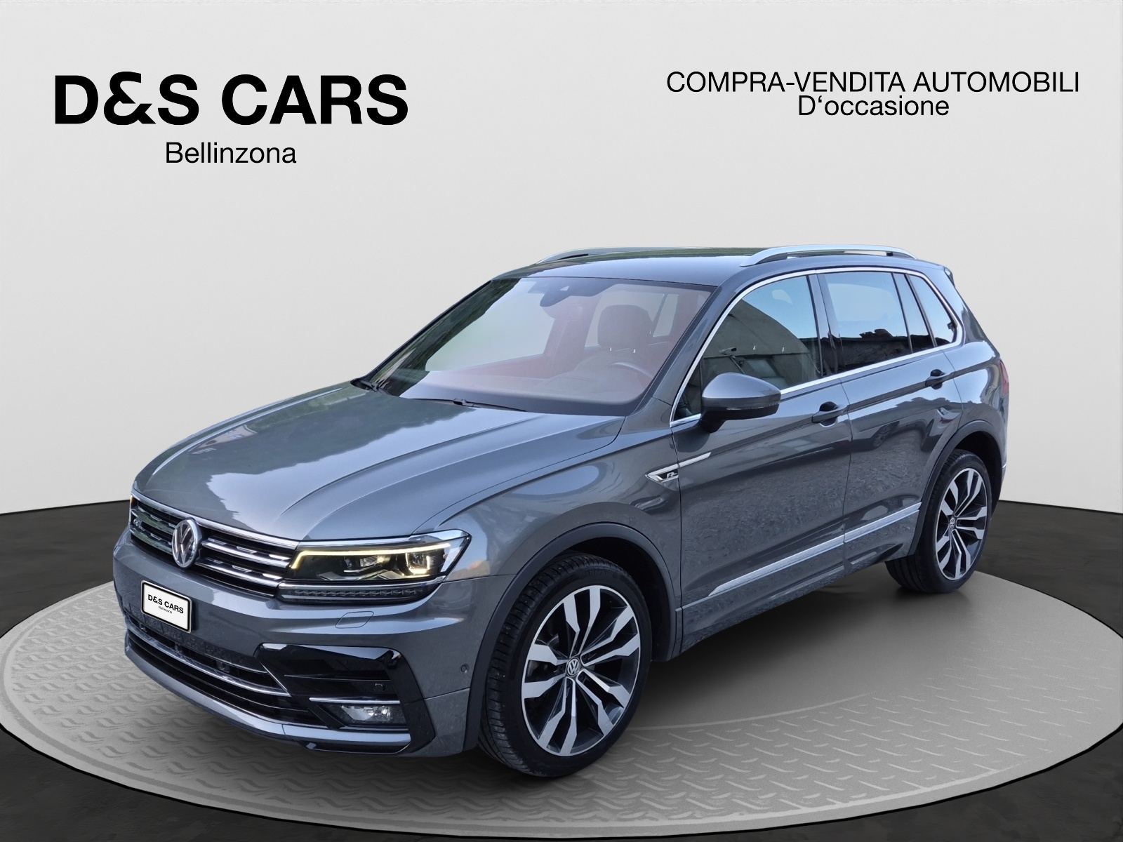VW Tiguan 2.0 TDI R-LINE 4Motion DSG