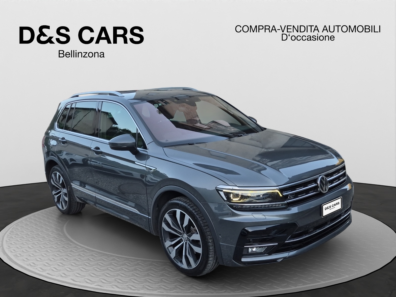 VW Tiguan 2.0 TDI R-LINE 4Motion DSG-image-7