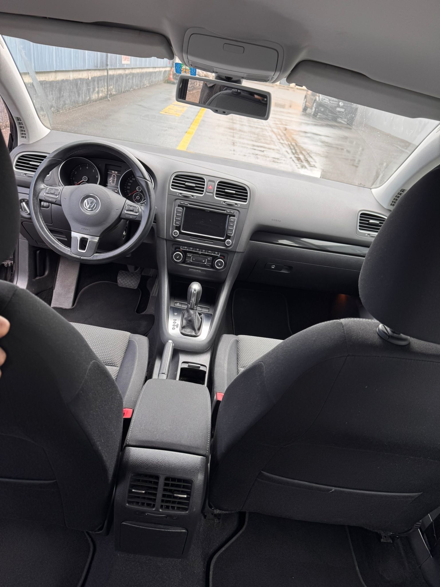VW Golf 1.4 TSI Team DSG-image-6