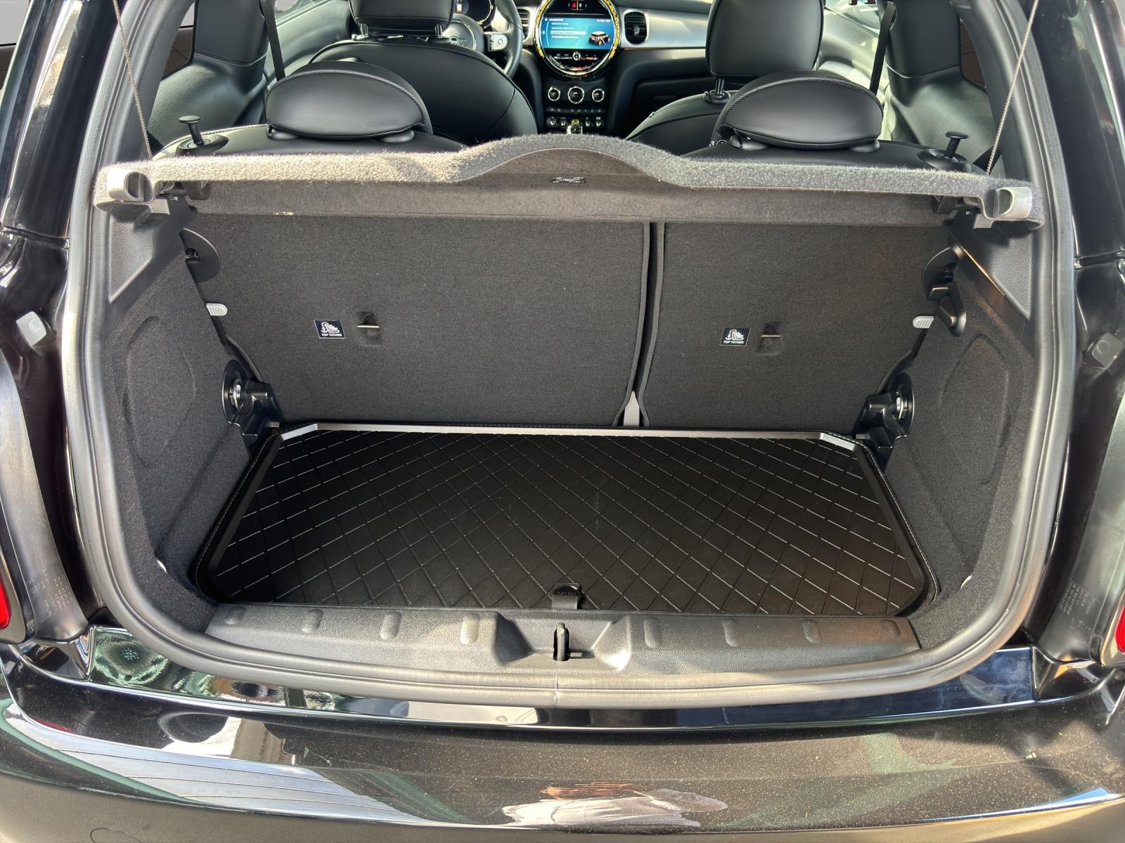 MINI F56 Cooper SE-image-22