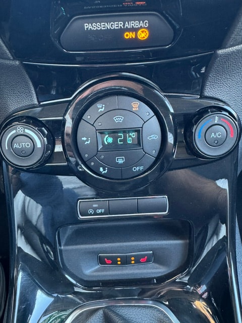 FORD Fiesta 1.0 SCTi Swiss Edition-image-14