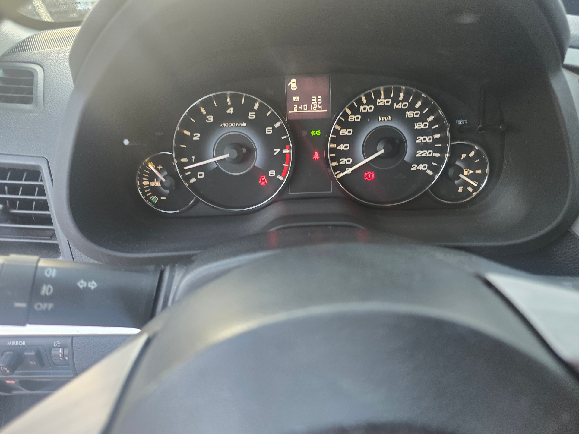 SUBARU Legacy 2.0i Swiss AWD-image-5