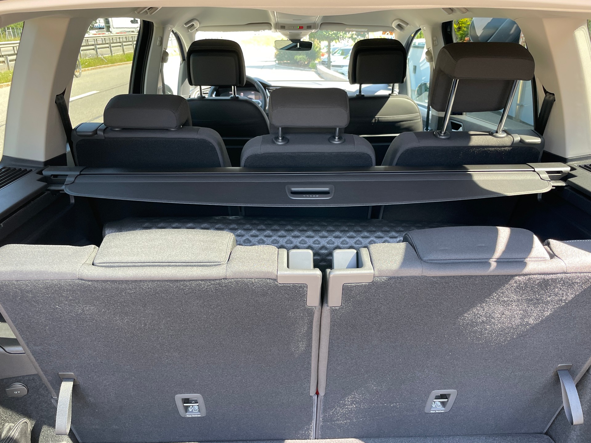 VW Touran 1.5 TSI EVO Comfortline DSG, 7-Sitzer, AHK und Standheizung-image-8