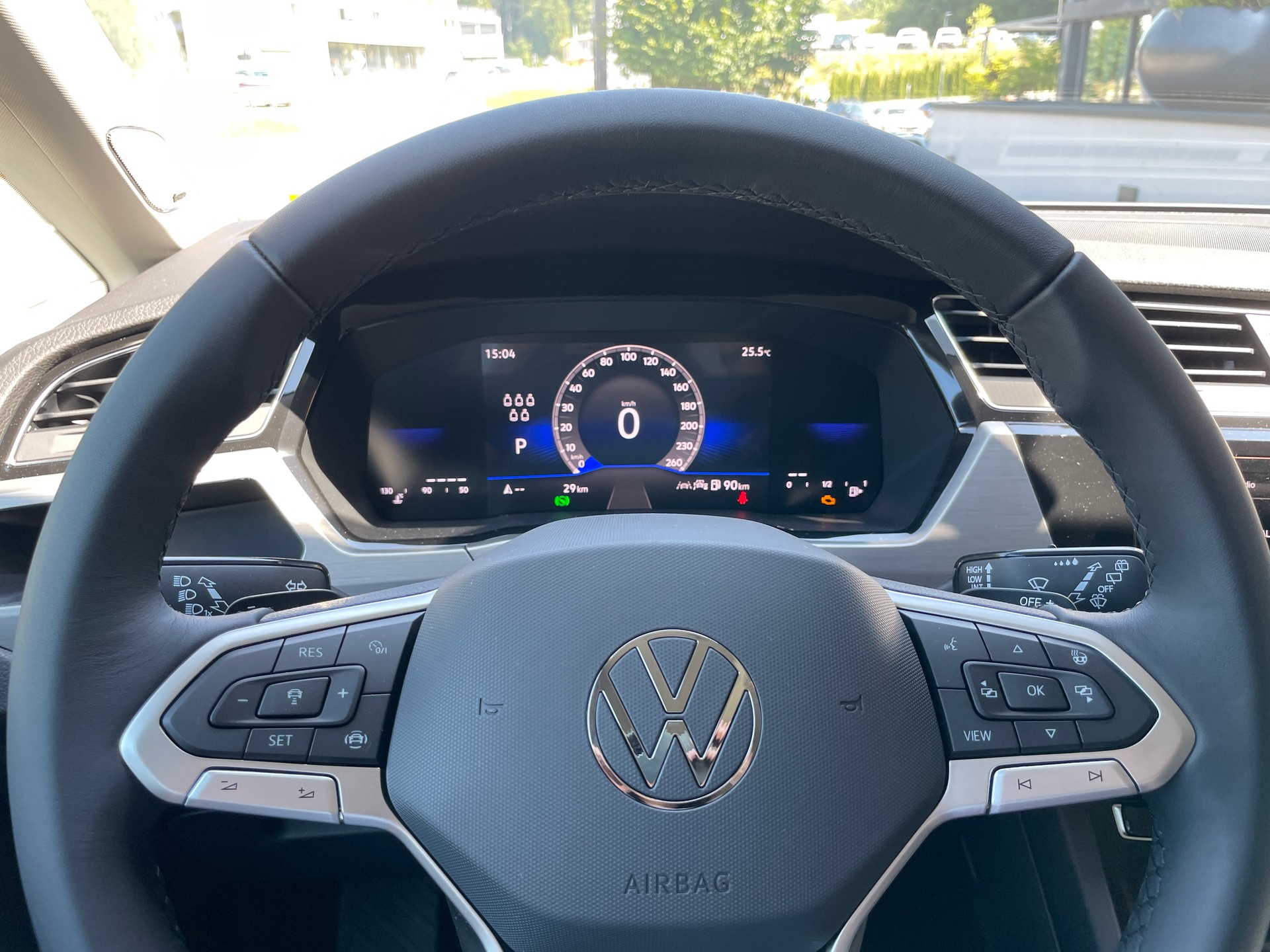 VW Touran 1.5 TSI EVO Comfortline DSG, 7-Sitzer, AHK und Standheizung-image-26