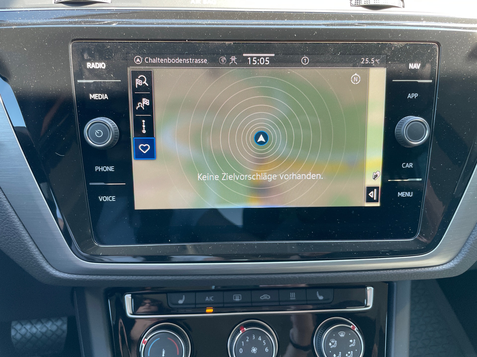 VW Touran 1.5 TSI EVO Comfortline DSG, 7-Sitzer, AHK und Standheizung-image-28
