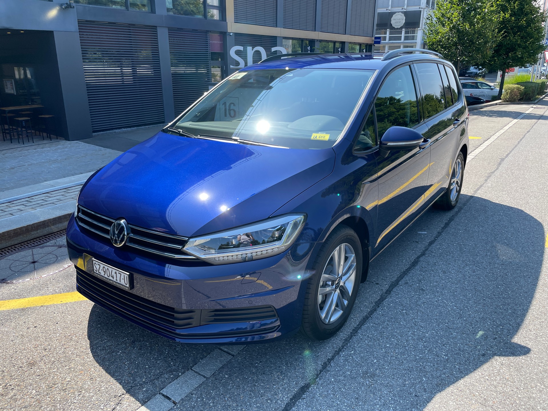 VW Touran 1.5 TSI EVO Comfortline DSG, 7-Sitzer, AHK und Standheizung-image-0