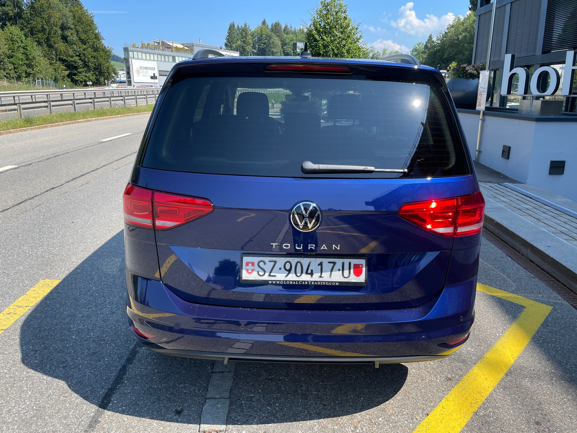 VW Touran 1.5 TSI EVO Comfortline DSG, 7-Sitzer, AHK und Standheizung-image-5