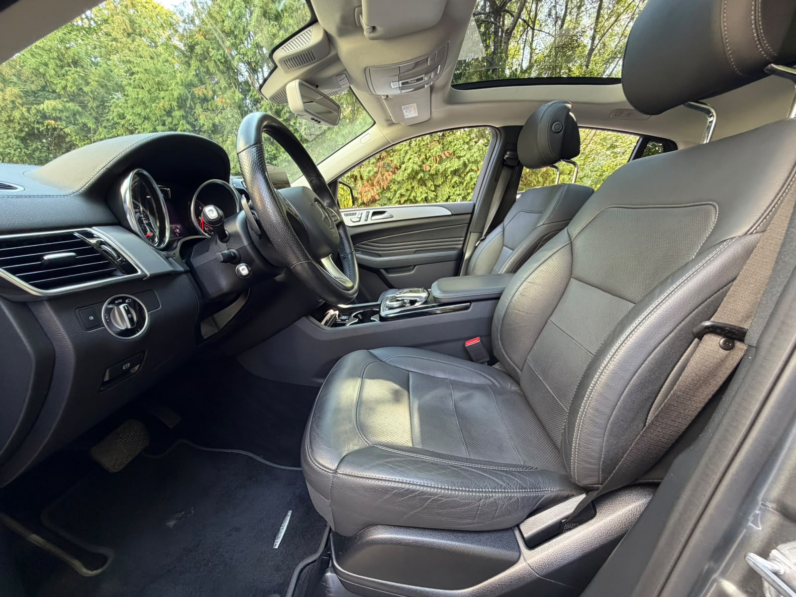 MERCEDES-BENZ GLE Coupé 350 d 4Matic 9G-Tronic AMG Line-image-8