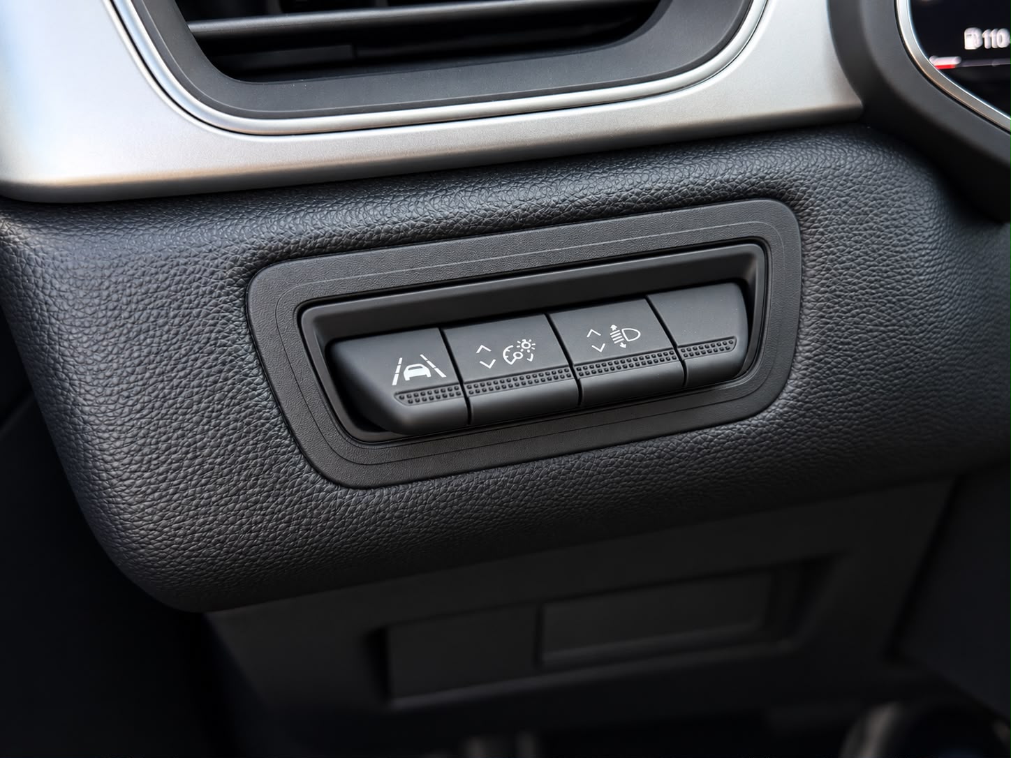 RENAULT Captur 1.3 TCe Techno EDC-image-14