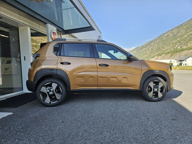 FIAT Grande Panda La Prima-image-6