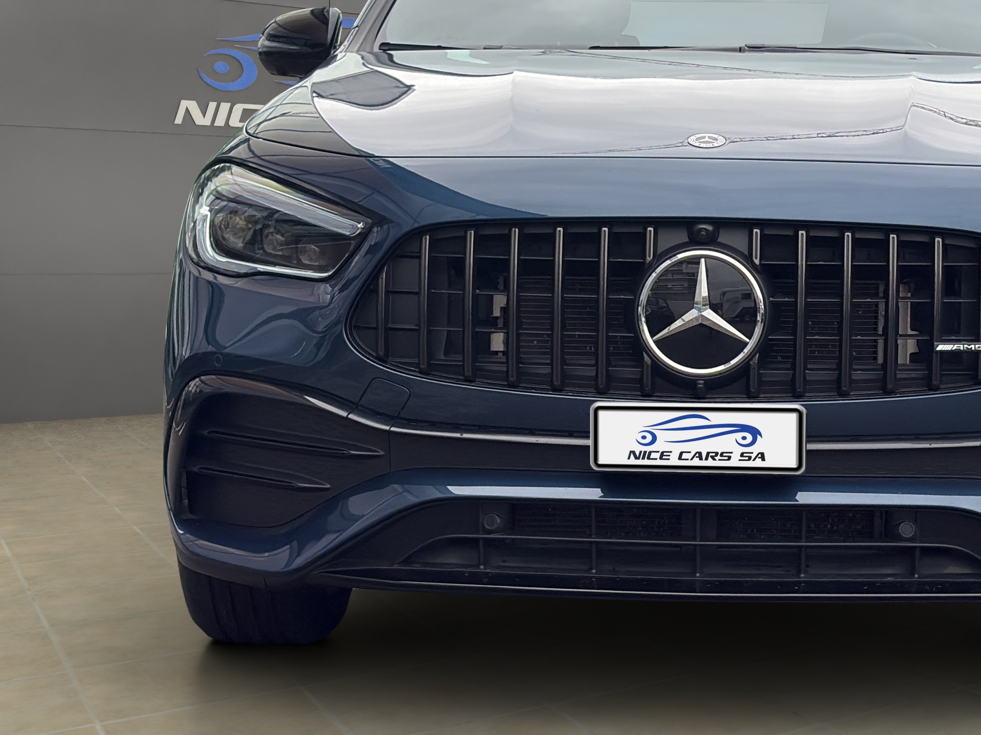 MERCEDES-BENZ GLA 35 AMG 4Matic 8G-Speedshift DCT-image-8