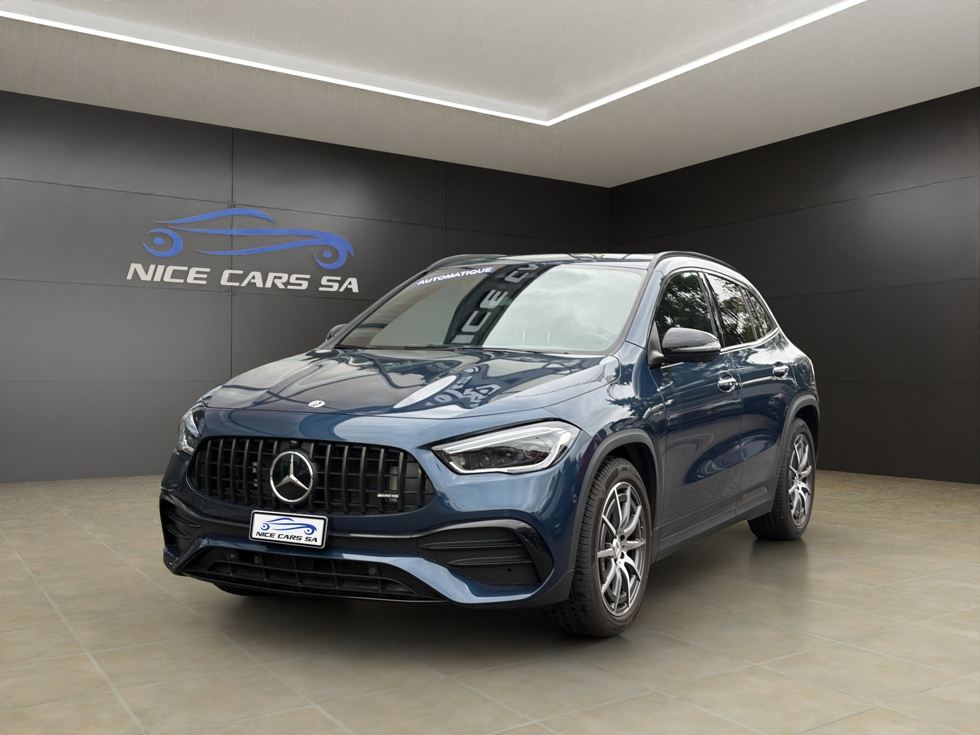 MERCEDES-BENZ GLA 35 AMG 4Matic 8G-Speedshift DCT