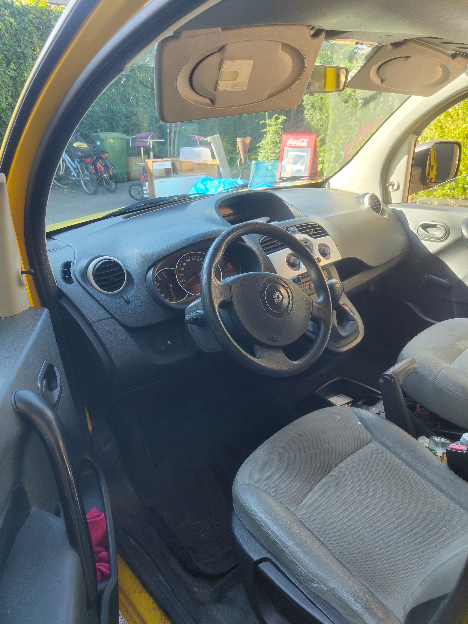 RENAULT 1.6 16V 105 Business-image-2