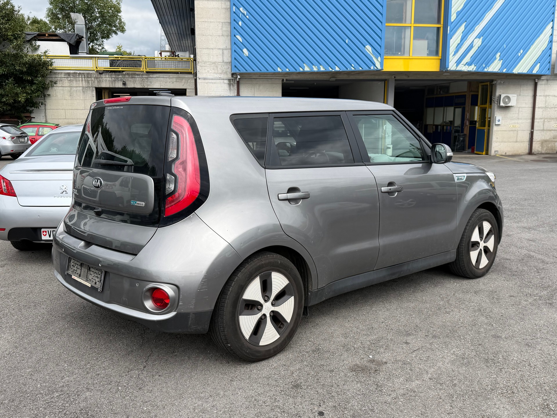 KIA Soul EV Trend-image-5
