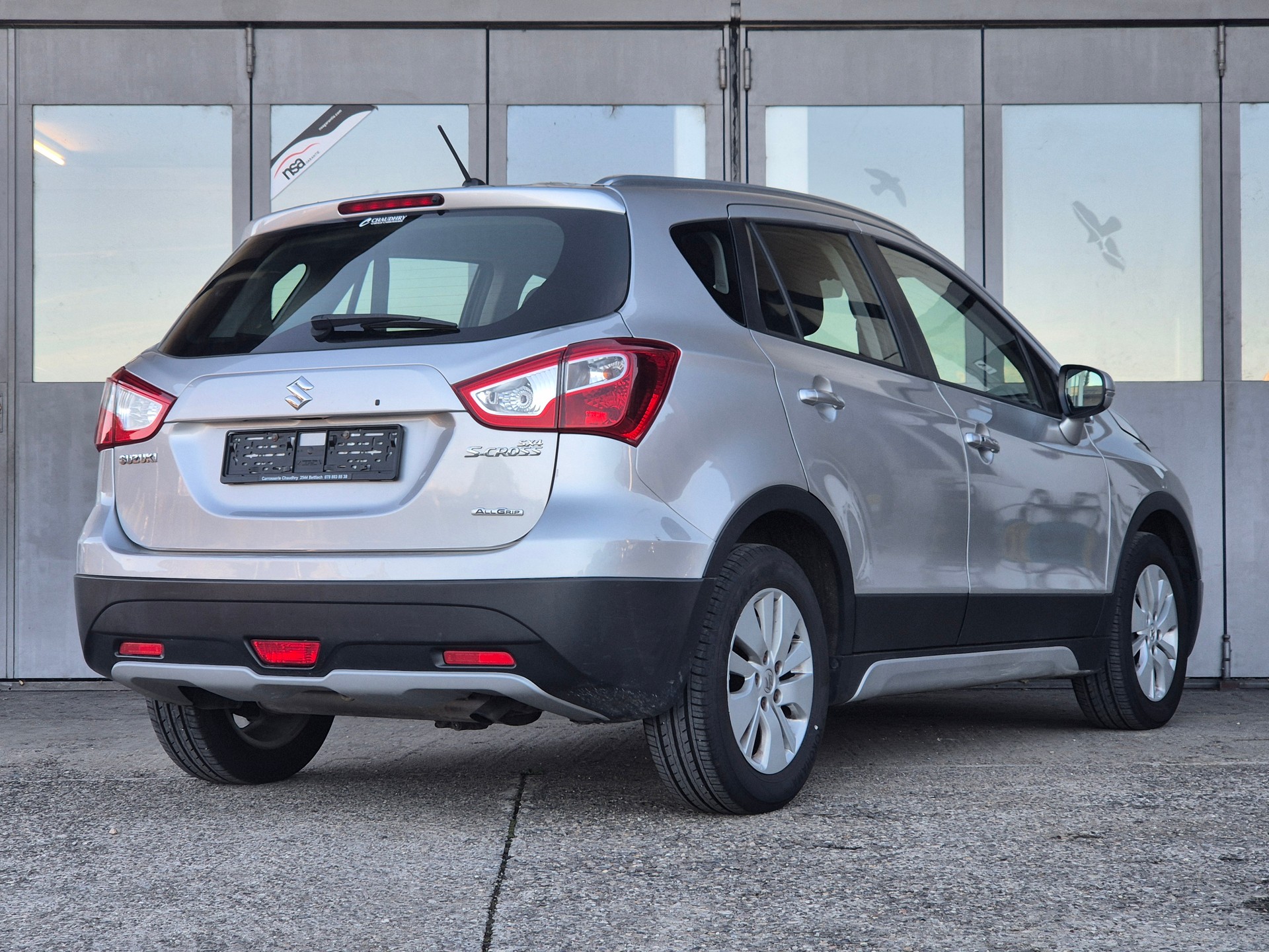 SUZUKI SX4 S-Cross 1.6 16V Compact Top 4WD CVT7-image-5