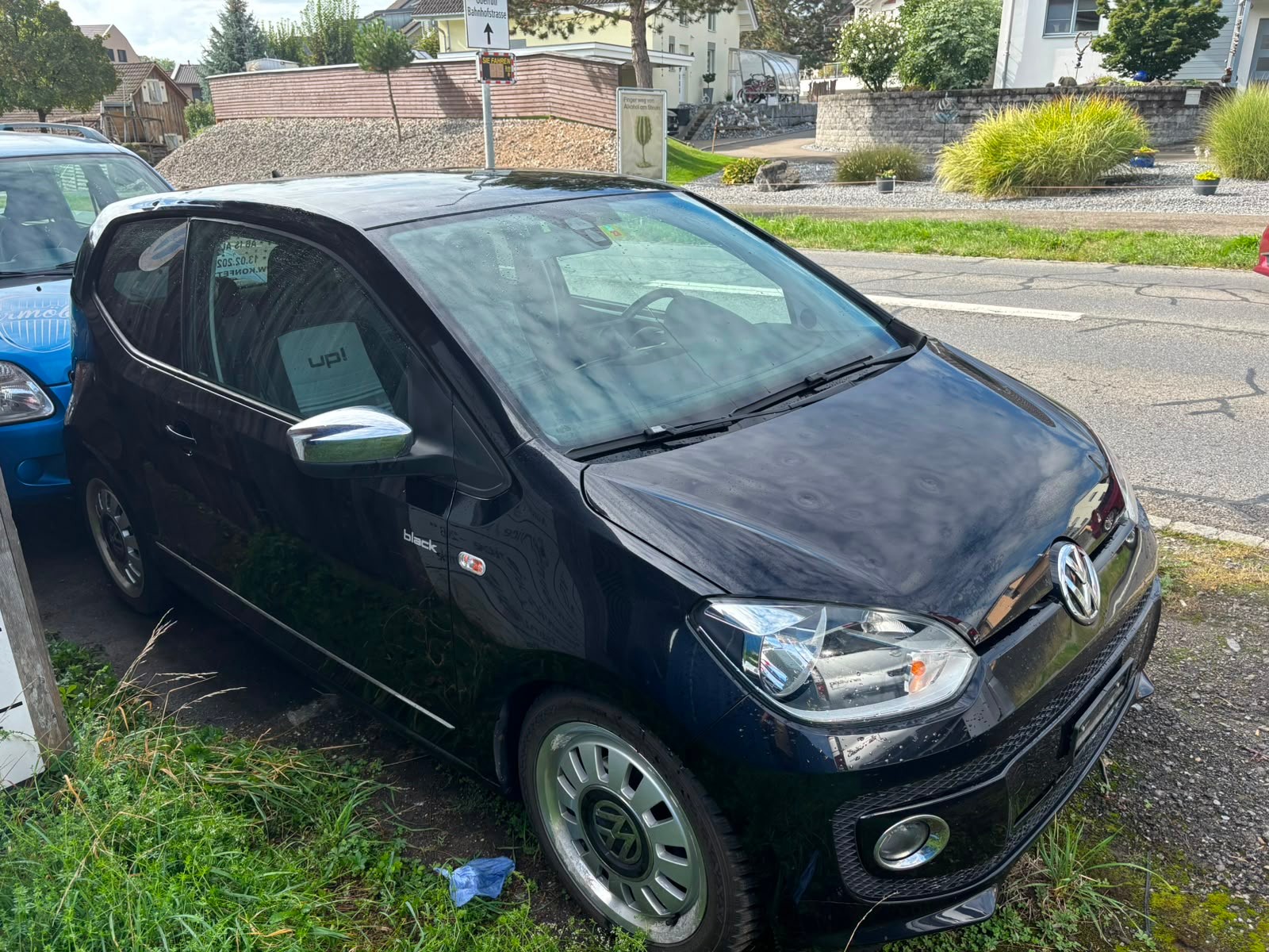 VW Up 1.0 high up-image-0
