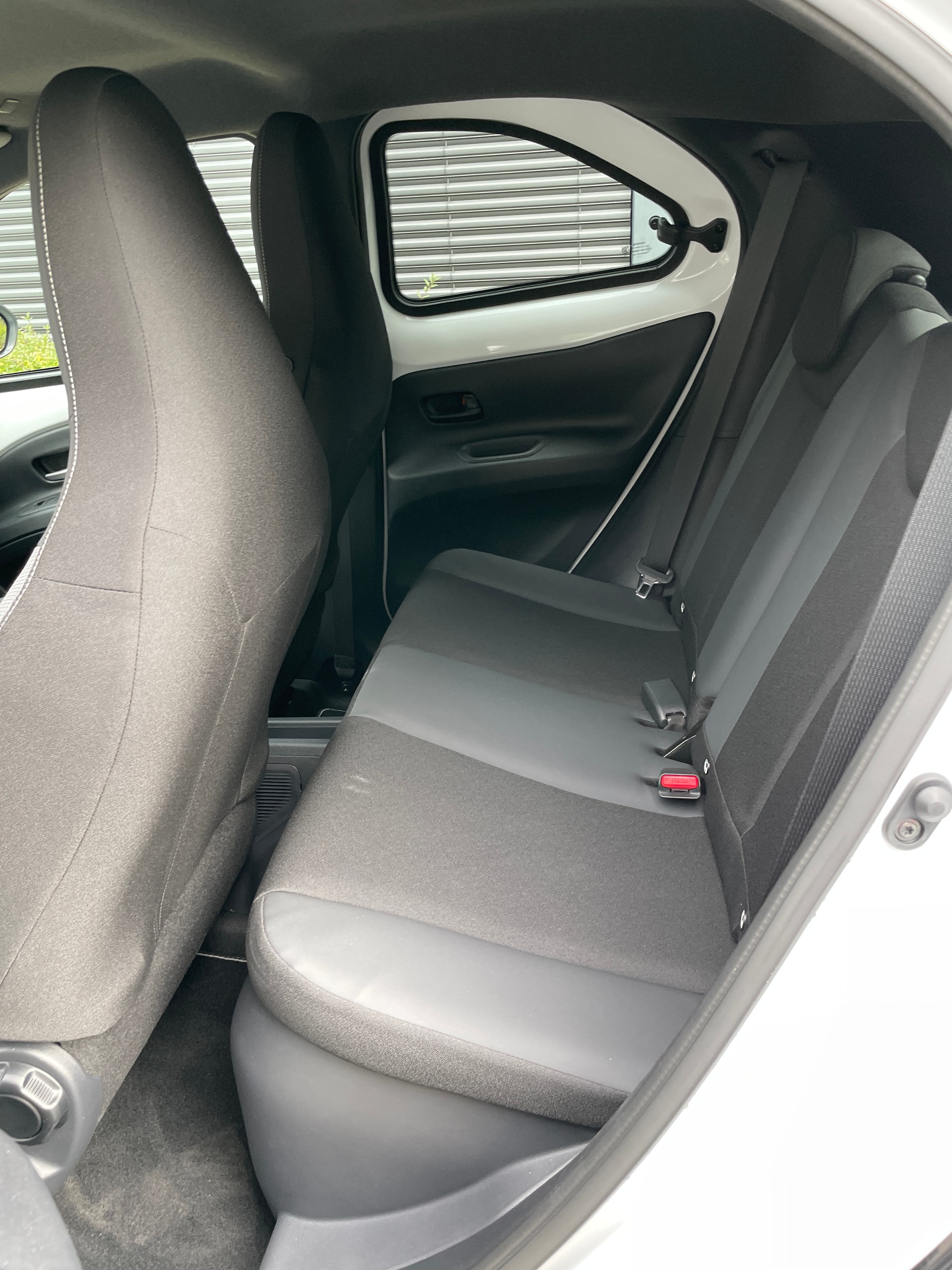 TOYOTA Aygo X 1.5 GR Sport e-CVT-image-13
