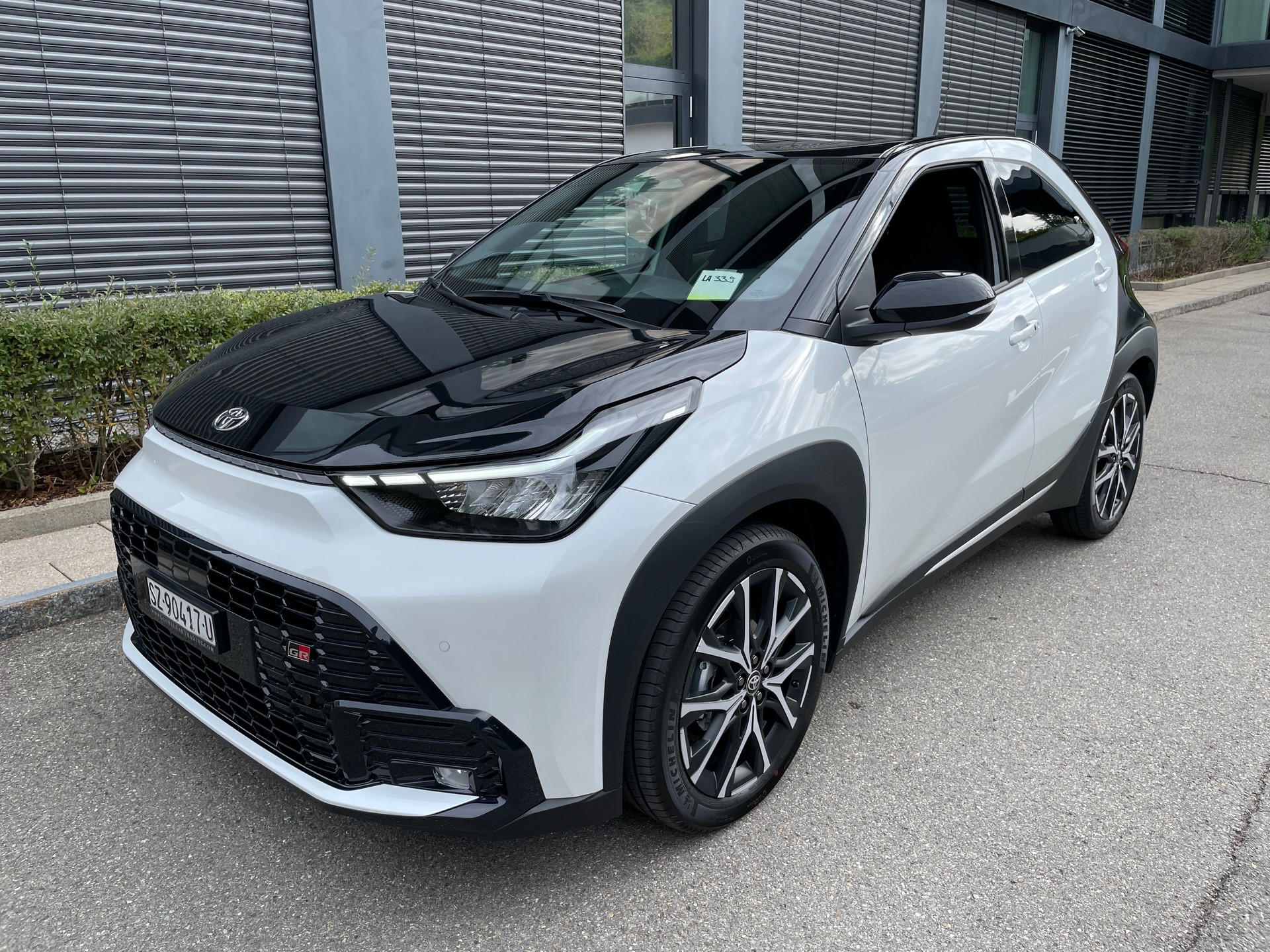 TOYOTA Aygo X 1.5 GR Sport e-CVT-image-0