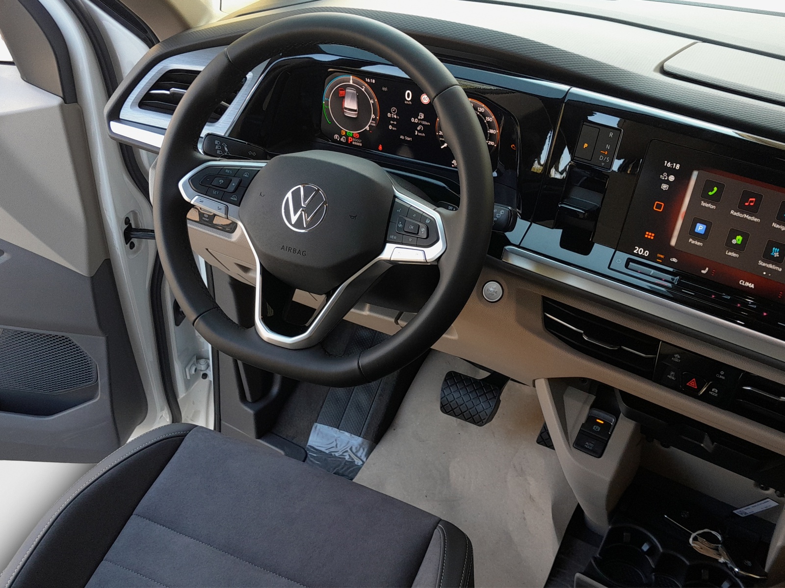 VW California eHybrid Ocean Liberty 4Motion-image-8